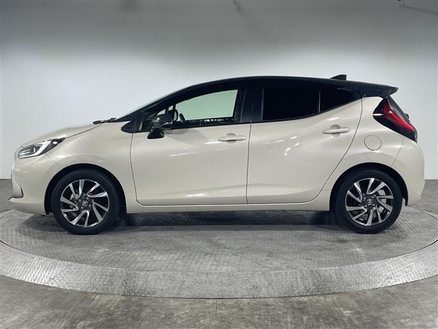 Toyota AQUA 2023 6969264-11