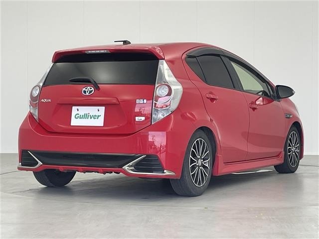 Toyota AQUA 2014 6969315-15