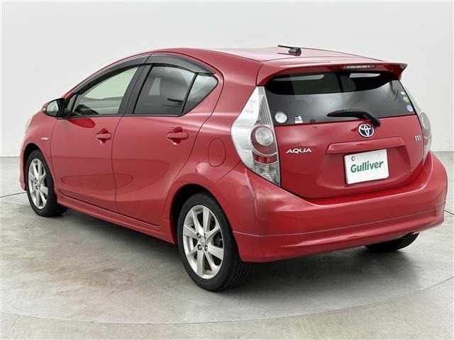 Toyota AQUA 2012 6969320-4