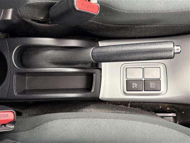 Toyota AQUA 2012 6969320-8