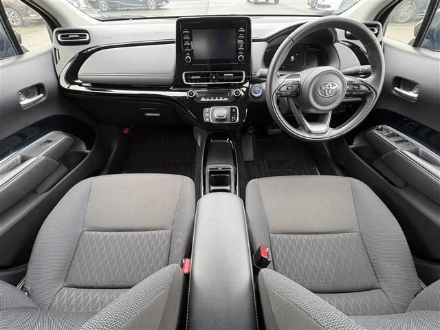 Toyota AQUA 2023 6969321-14