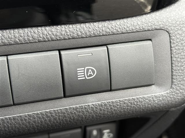 Toyota AQUA 2023 6969321-5