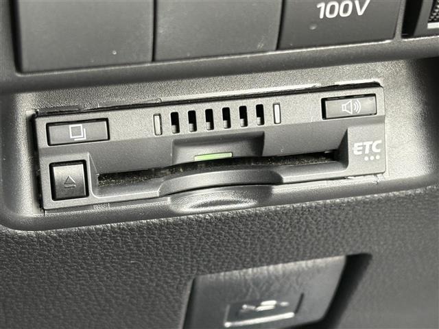 Toyota AQUA 2023 6969321-8