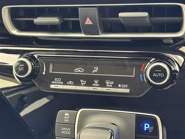 Toyota AQUA 2023 6969359-12