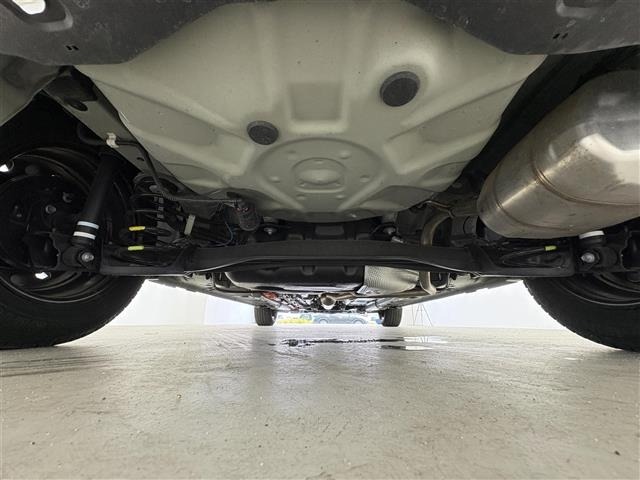 Toyota AQUA 2023 6969359-13