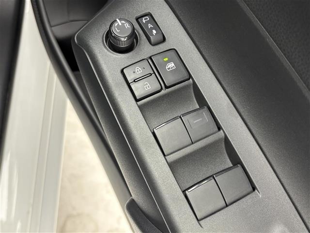 Toyota AQUA 2023 6969359-6