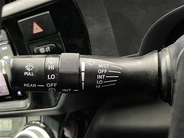 Toyota AQUA 2017 6969361-21
