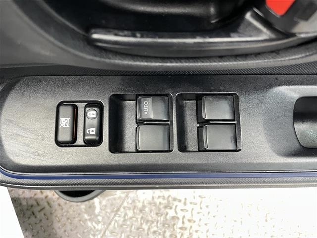Toyota AQUA 2017 6969361-7