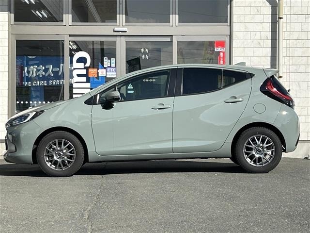 Toyota AQUA 2024 6969374-17