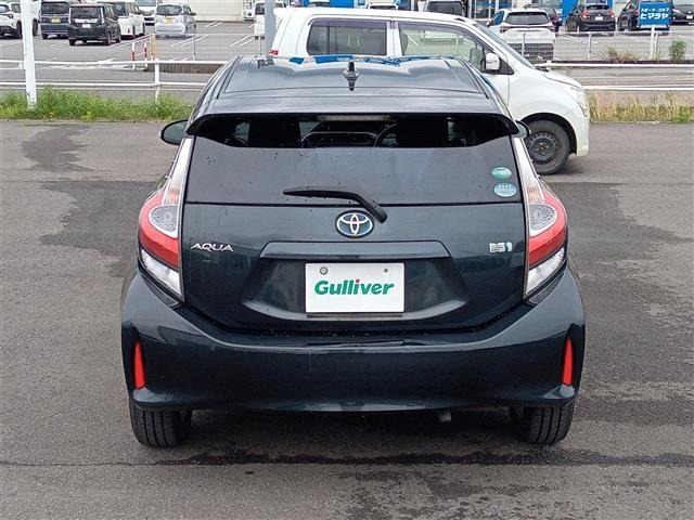 Toyota AQUA 2018 6969394-10