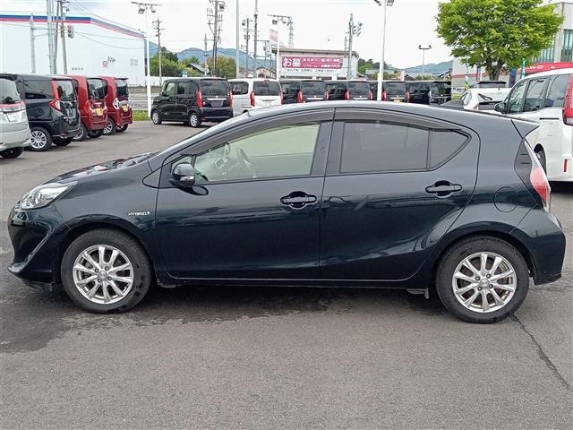 Toyota AQUA 2018 6969394-12