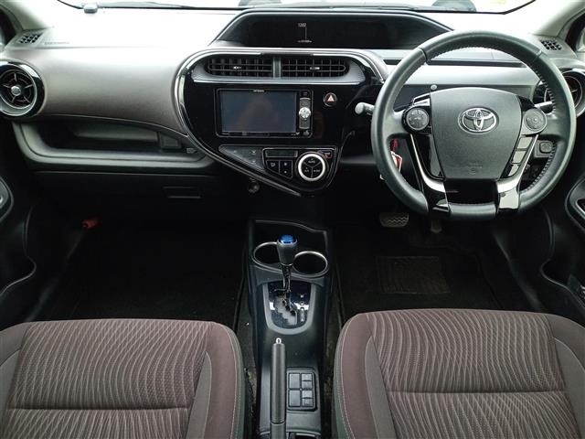 Toyota AQUA 2018 6969394-14