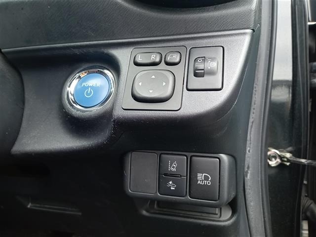 Toyota AQUA 2018 6969394-17