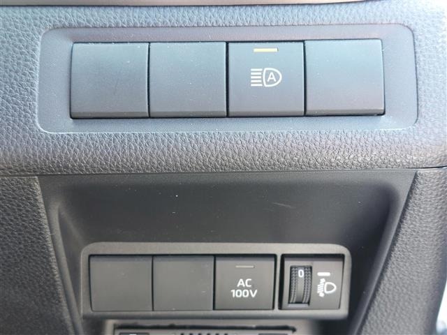 Toyota AQUA 2022 6969422-25
