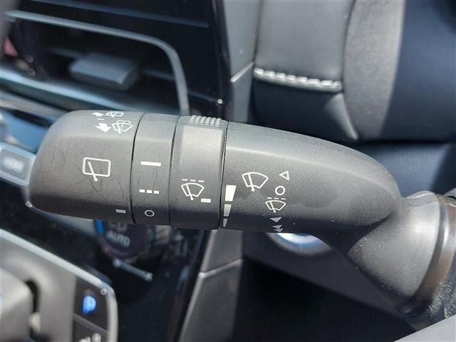 Toyota AQUA 2022 6969422-3
