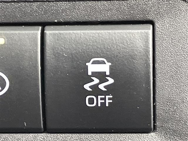Toyota AQUA 2022 6969437-7
