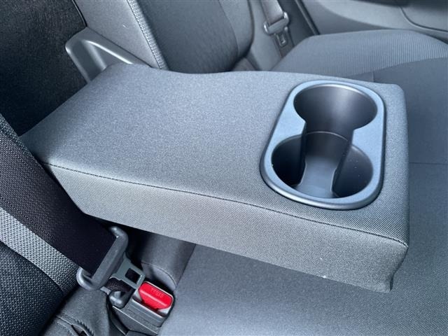 Toyota AQUA 2024 6969602-6