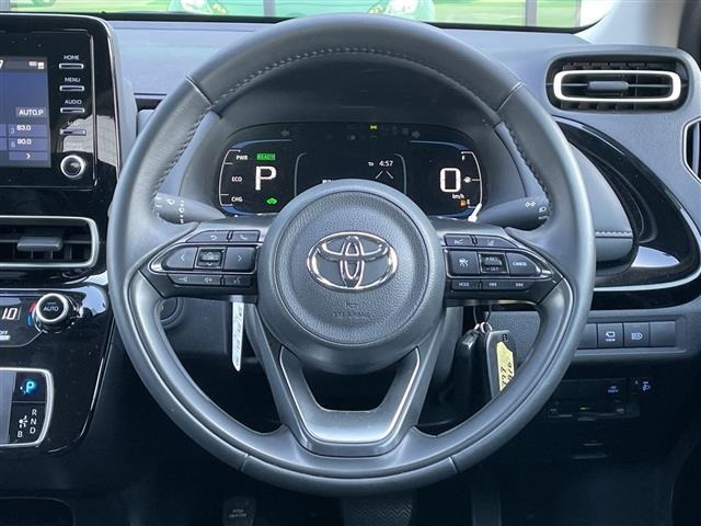 Toyota AQUA 2024 6969602-7