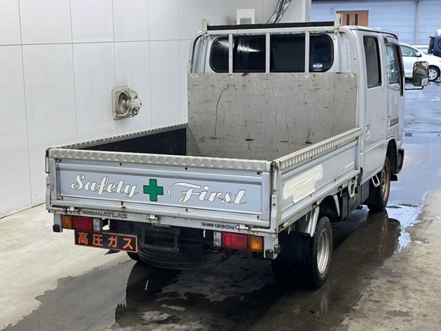 Nissan ATLAS 2006 6971217-1