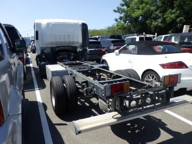 Nissan ATLAS 2012 6971236-1