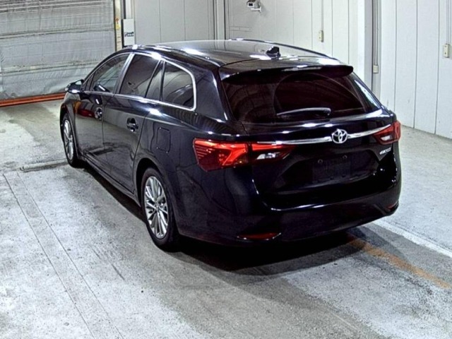 Toyota AVENSIS WAGON 2016 6969666-1