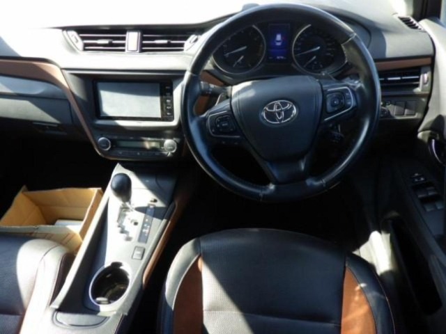 Toyota AVENSIS WAGON 2016 6969666-3