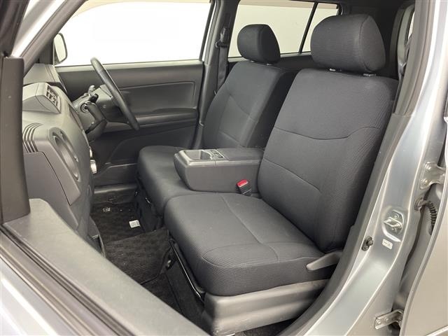 Toyota BB 2010 6968607-9
