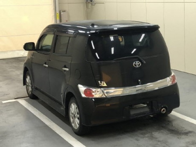 Toyota BB 2012 6968609-1