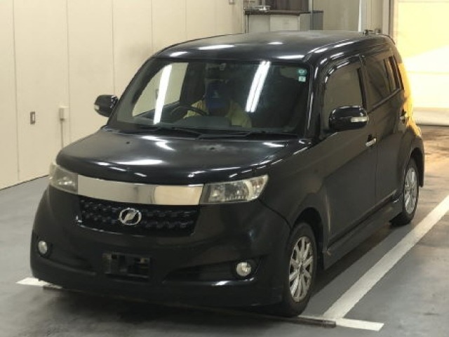 Toyota BB 2012 6968609-2