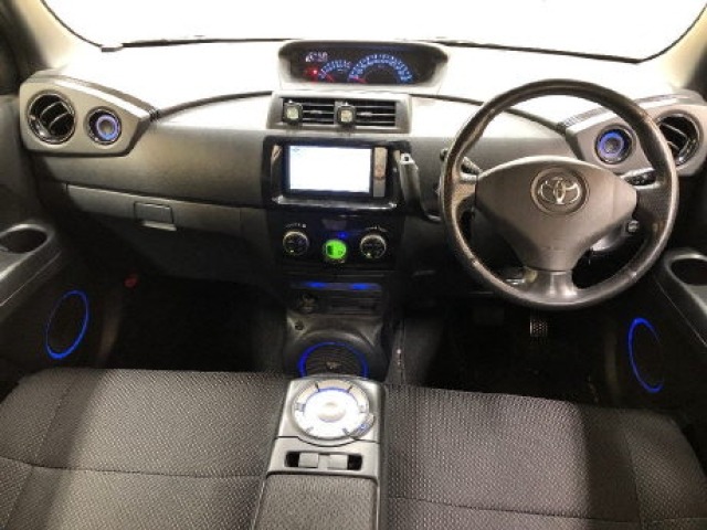Toyota BB 2012 6968609-4