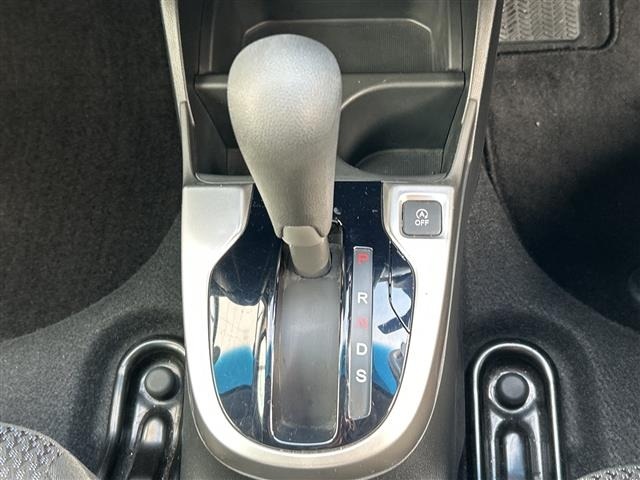 Honda FIT 2018 6971504-3