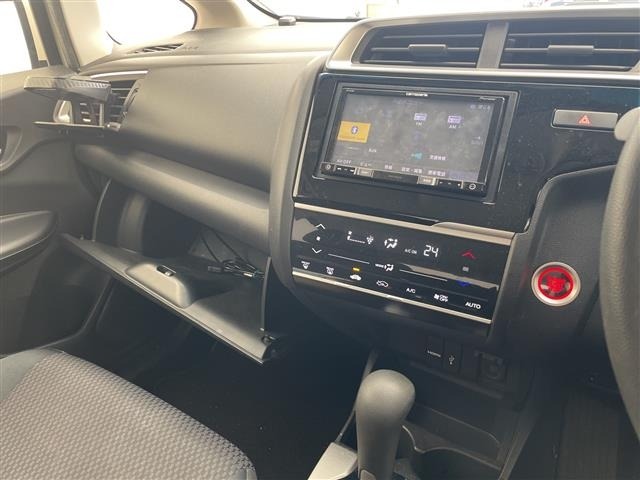 Honda FIT 2017 6971762-11