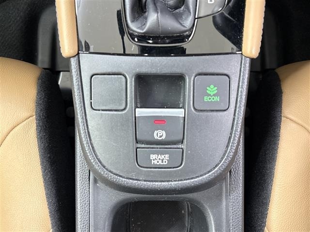 Honda FIT 2023 6972096-7
