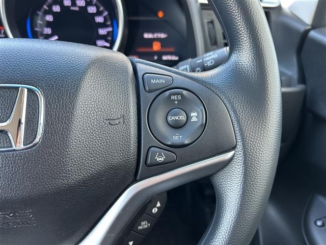 Honda FIT 2018 6972115-7