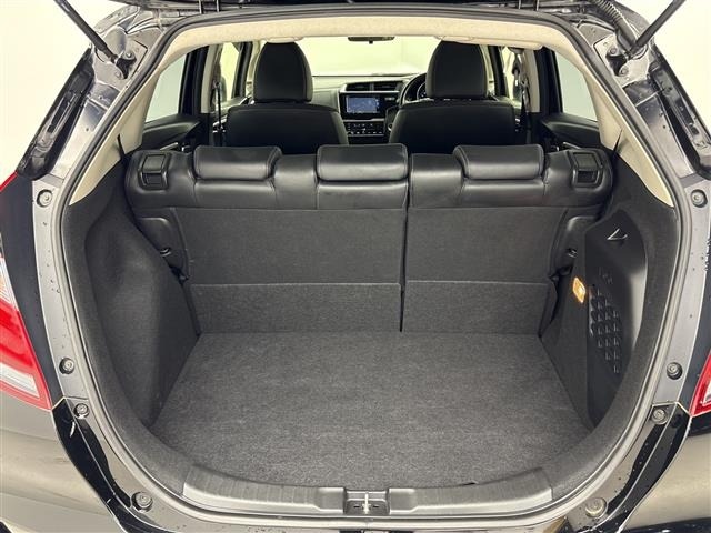 Honda FIT 2019 6972360-10