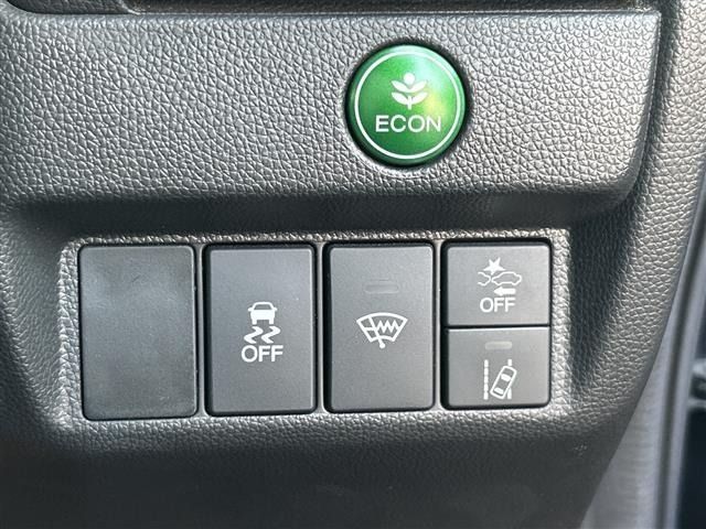 Honda FIT 2018 6972454-10