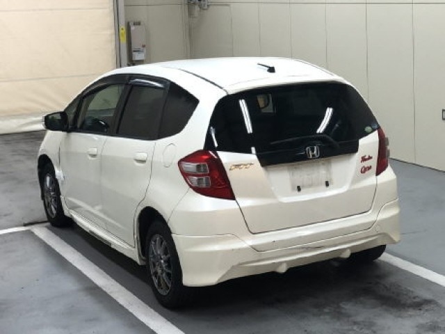 Honda FIT 2010 6972482-1