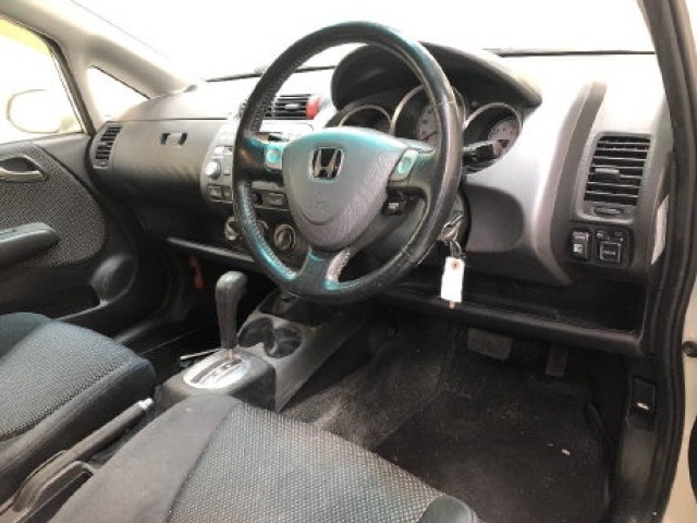 Honda FIT 2003 6972483-5