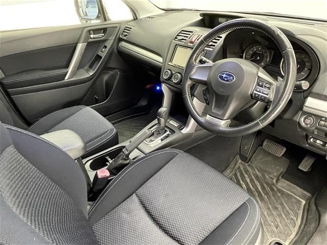 Subaru FORESTER 2014 6971882-4