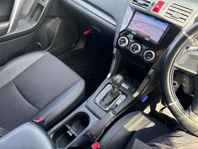 Subaru FORESTER 2015 6972085-6