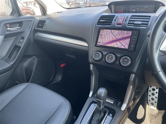 Subaru FORESTER 2013 6972192-7