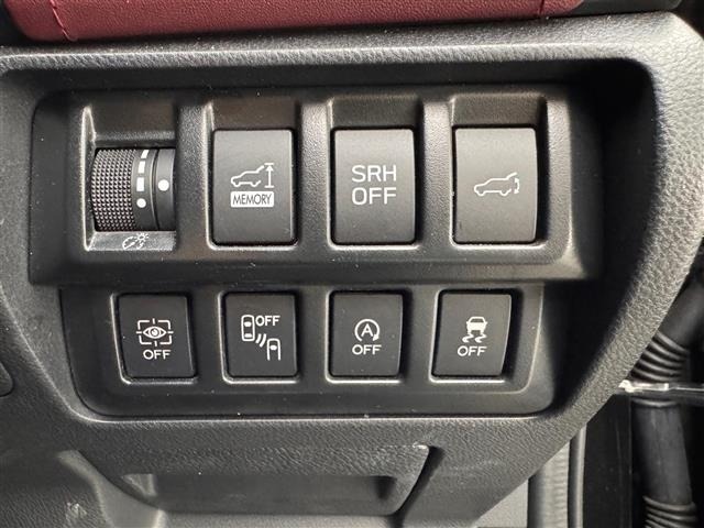 Subaru FORESTER 2023 6972276-7