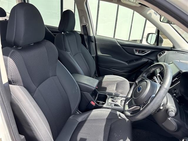 Subaru FORESTER 2019 6972331-10