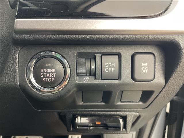 Subaru FORESTER 2017 6972382-11