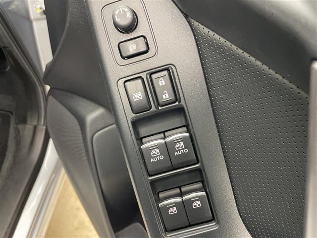Subaru FORESTER 2017 6972382-20