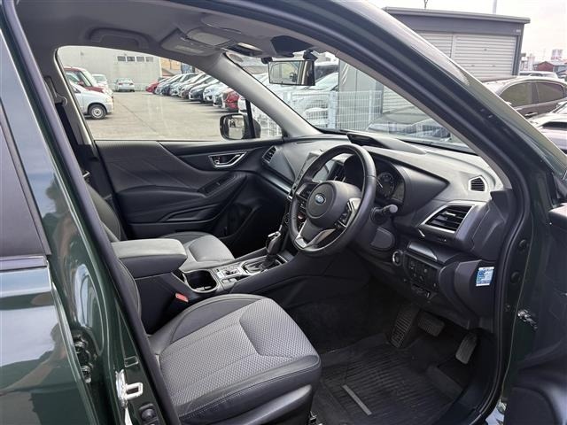 Subaru FORESTER 2023 6972447-10