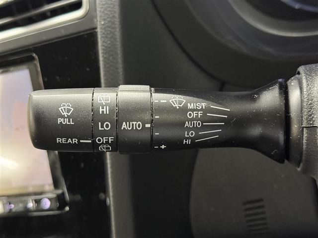Subaru FORESTER 2017 6972488-30