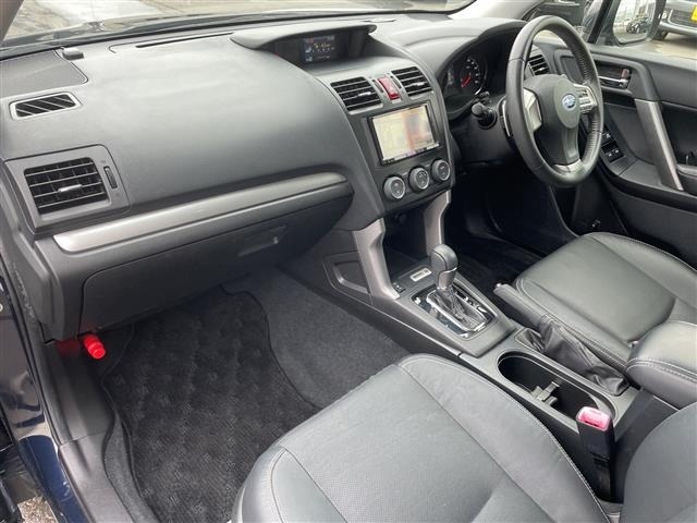 Subaru FORESTER 2013 6972523-7