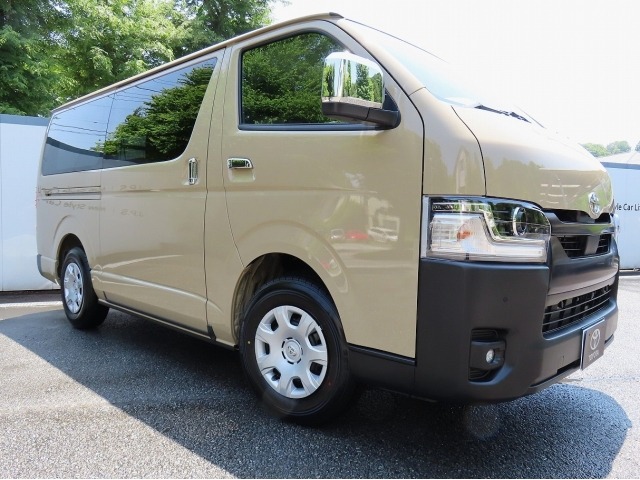 Toyota HIACE VAN 2026 6967798-29
