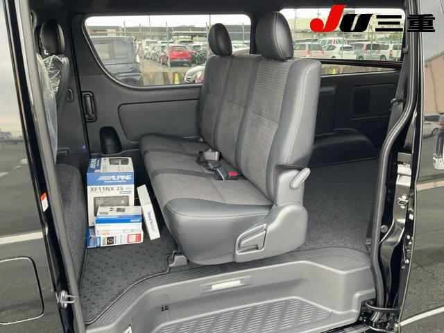 Toyota HIACE VAN 2026 6967882-10